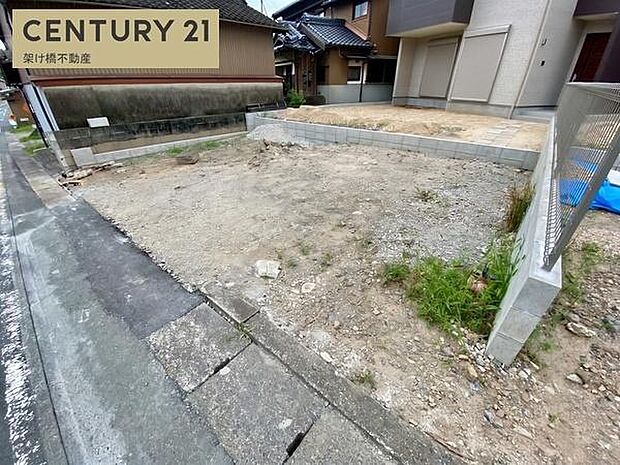 ●駐車たっぷり並列3台可能◎