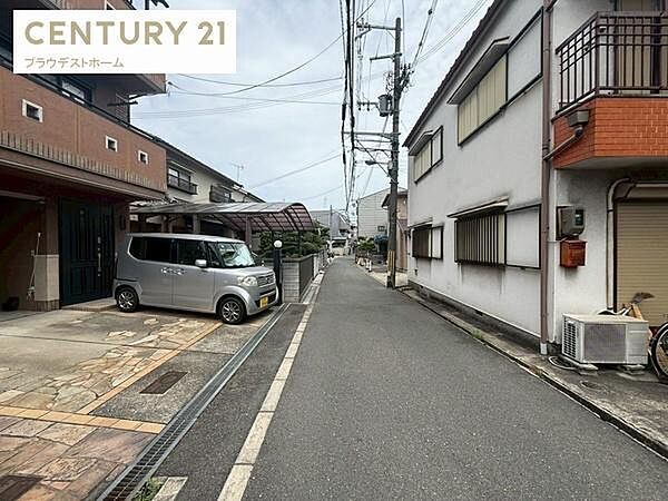 土曜日・日曜日はもちろん平日のご案内も可能です。お気軽にお問い合わせください♪