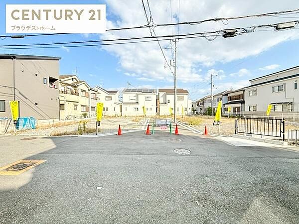 外観：327002163215