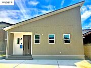 日野駅より徒歩30分 築4年10ヶ月の賃貸物件