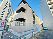 守山駅より徒歩1分 新築 3階建の賃貸物件