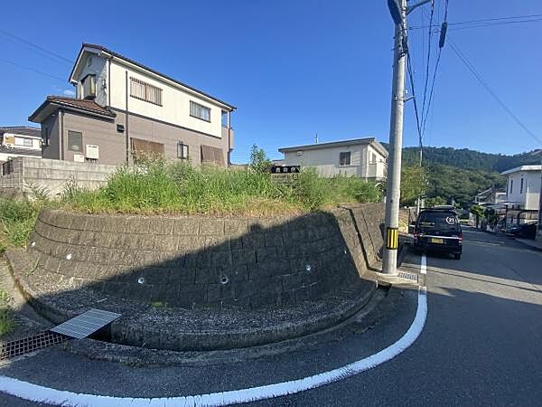 外観：328000660694
