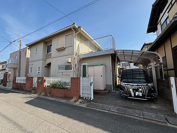 間口約15mの広々整形地！お好きなハウスメーカーで理想のマイホームが建てられる建築条件なし売地。解体更地渡し・確定測量実施予定です。プランを立てやすい整形地です。