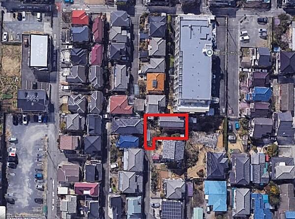 ≪敷地74坪≫赤枠で囲まれた部分が対象地となります◎大宮バイパスに出やすい立地ながらも周辺は戸建住宅が立ち並ぶ落ち着いた住宅地です。現況は古屋がございますが、更地の状態でお引渡しいたします。
