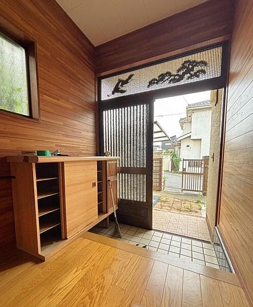 玄関