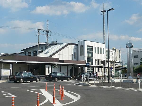 蓮田駅まで1280m、高崎線に加え、湘南新宿ライン・上野東京ラインも利用可能で、都心主要駅へダイレクトにアクセスできる快適な交通環境です。