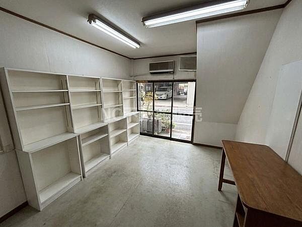 ※掲載写真の一部はAIにより残置物を除去した加工を施しています。現況とは異なる場合がありますので、現地にてご確認ください。