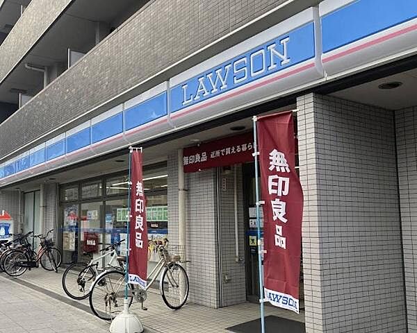 ローソン今福鶴見駅東店まで357m