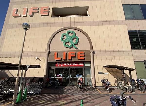 ライフ今里店まで668m