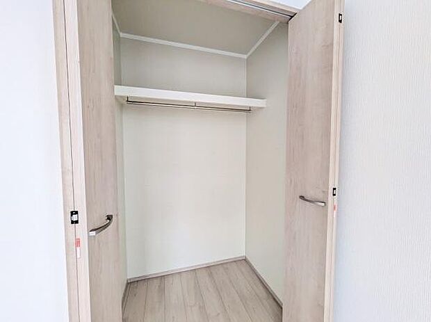 たくさん収納できお部屋がスッキリお使い頂けます。