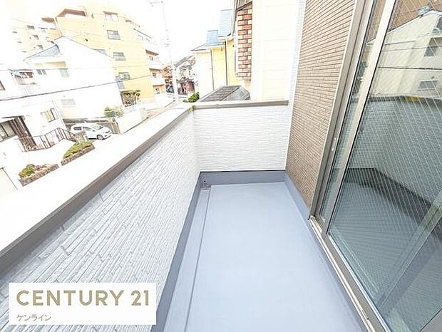 北東バルコニー