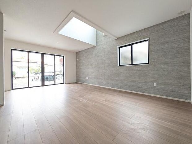 アクセントクロスがおしゃれなリビング