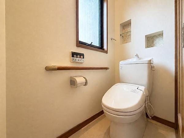 トイレを拡大表示