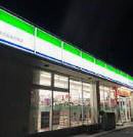 ファミリーマート泉北田園大橋店まで1712m