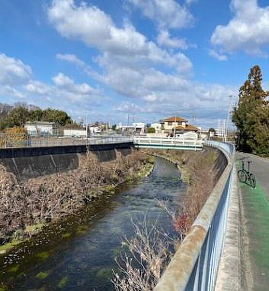東除川緑道まで440m