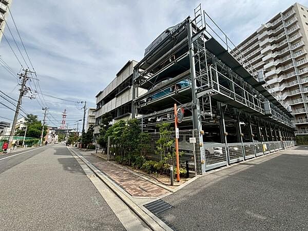 敷地内駐車場です！
