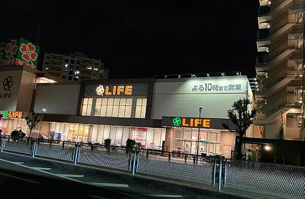 ライフ堺駅前店まで170m