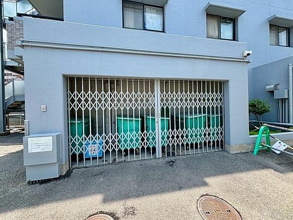 ゴミ捨て場です！