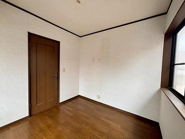 洋室のお部屋です！