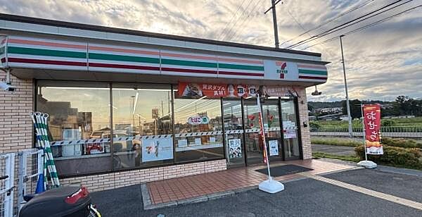 セブンイレブン柏原高井田店まで1810m
