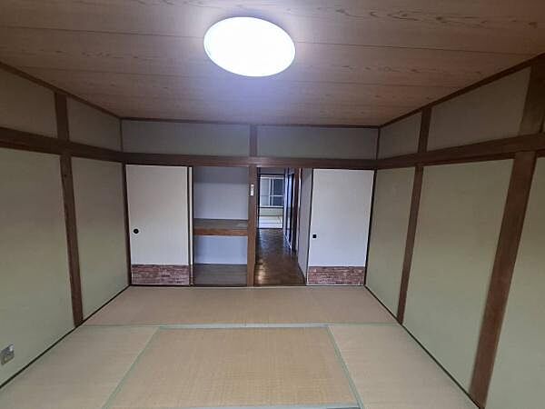 収納付きの和室です！