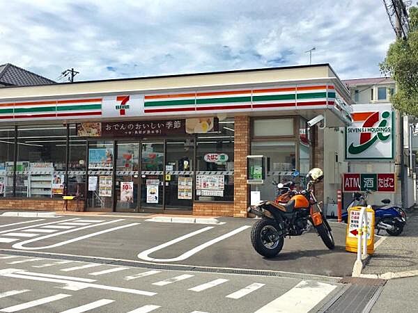 セブンイレブン堺若松台3丁店まで750m