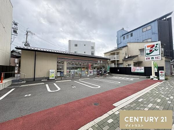 セブンイレブン京都千本鞍馬口店まで584m