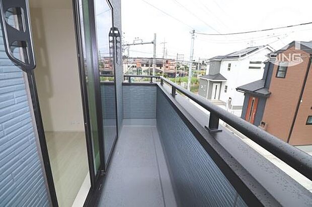 日当たり良好なバルコニー