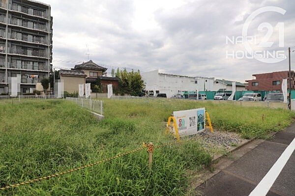 閑静な住宅街にございます