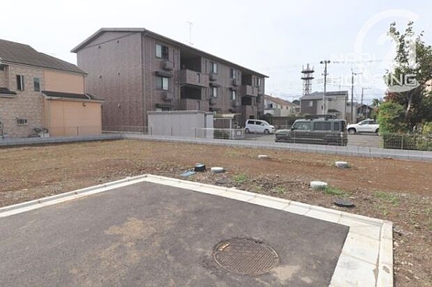 学区域の小学校まで徒歩約10分