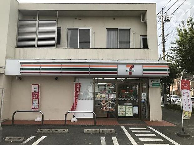 セブンイレブンあきる野山田店まで876m