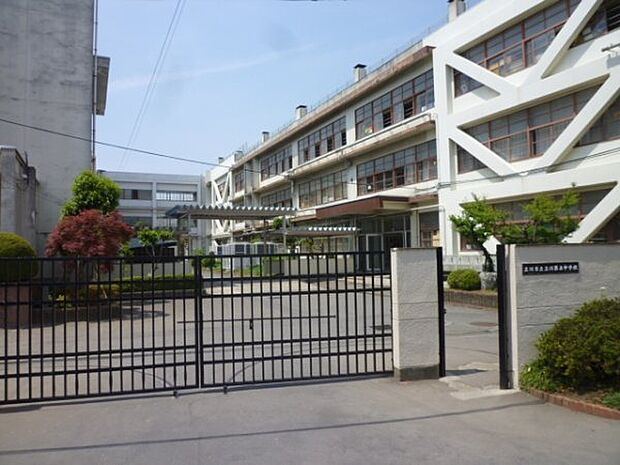 立川市立第五中学校まで2176m