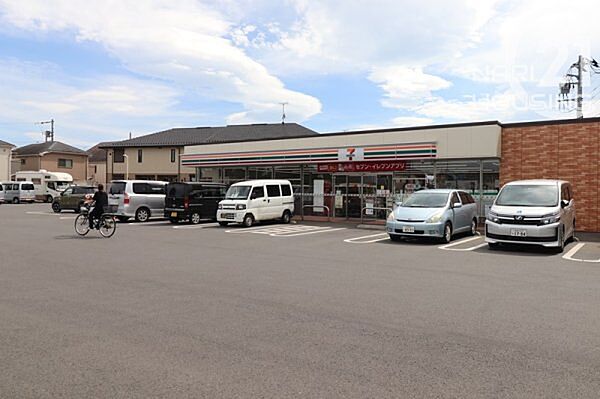 セブンイレブン武蔵村山神明3丁目店まで174m