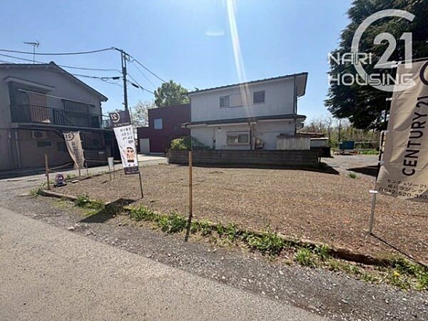 閑静な住宅街にございます！