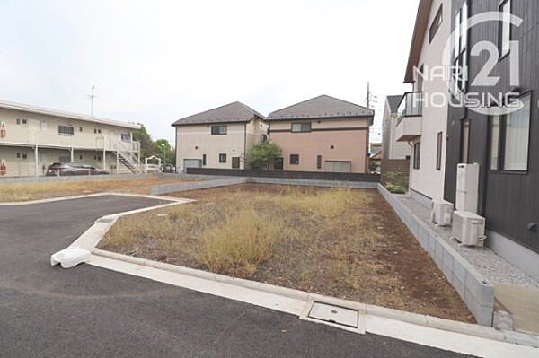 学区域の小学校まで徒歩5分