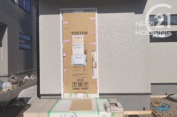 玄関ドア