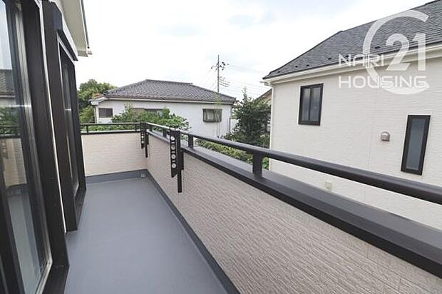 日当たり良好なバルコニー