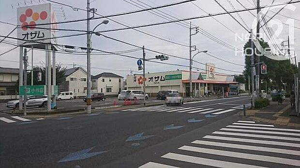 オザム小作店まで487m