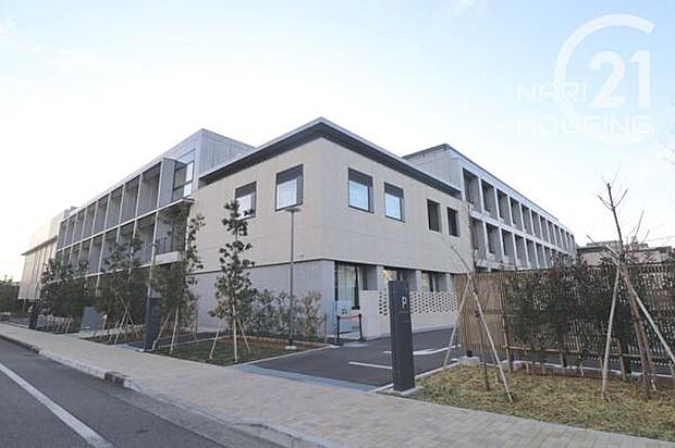 東京都立立川緑高等学校まで1586m