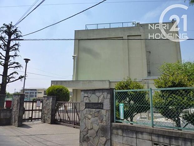 立川市立大山小学校まで700m
