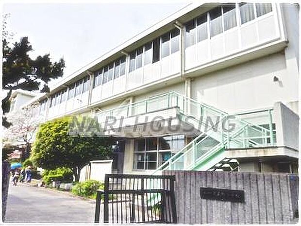 昭島市立武蔵野小学校まで871m