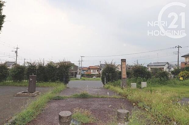 萩野公園まで599m