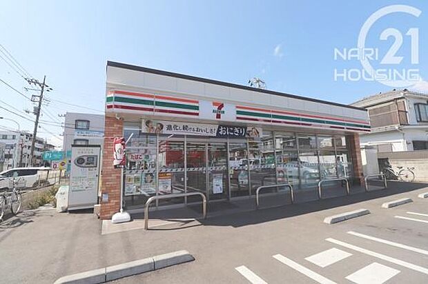 セブン-イレブン 東大和中央店まで569m