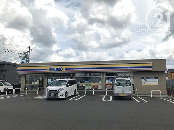 ミニストップ 武蔵村山大南店まで821m