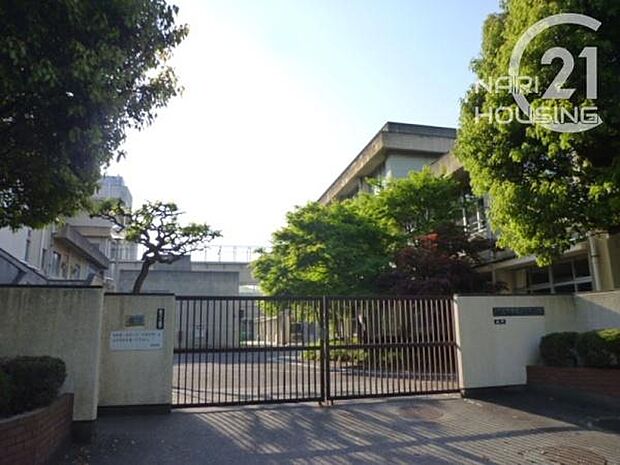 立川市立第九中学校まで395m