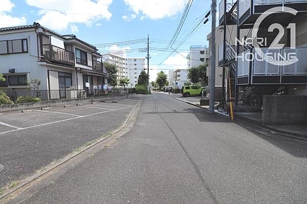 最寄り駅まで徒歩13分