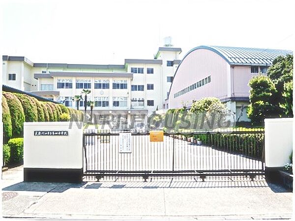 武蔵村山市立小中一貫校大南学園第四中学校まで802m
