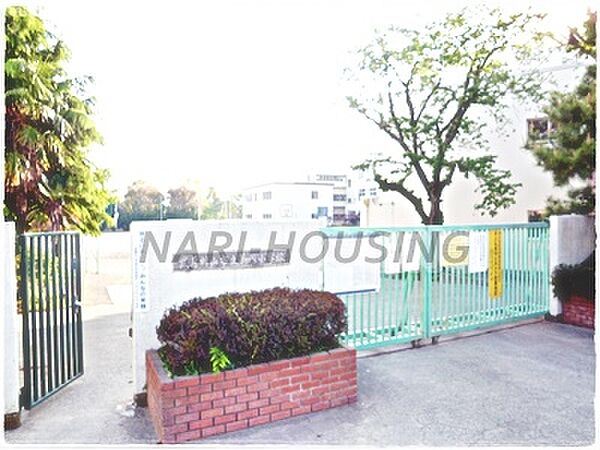 武蔵村山市立第八小学校まで538m