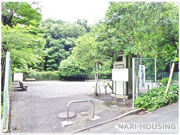 赤堀運動広場まで503m