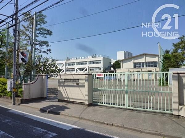立川市立第三小学校まで462m